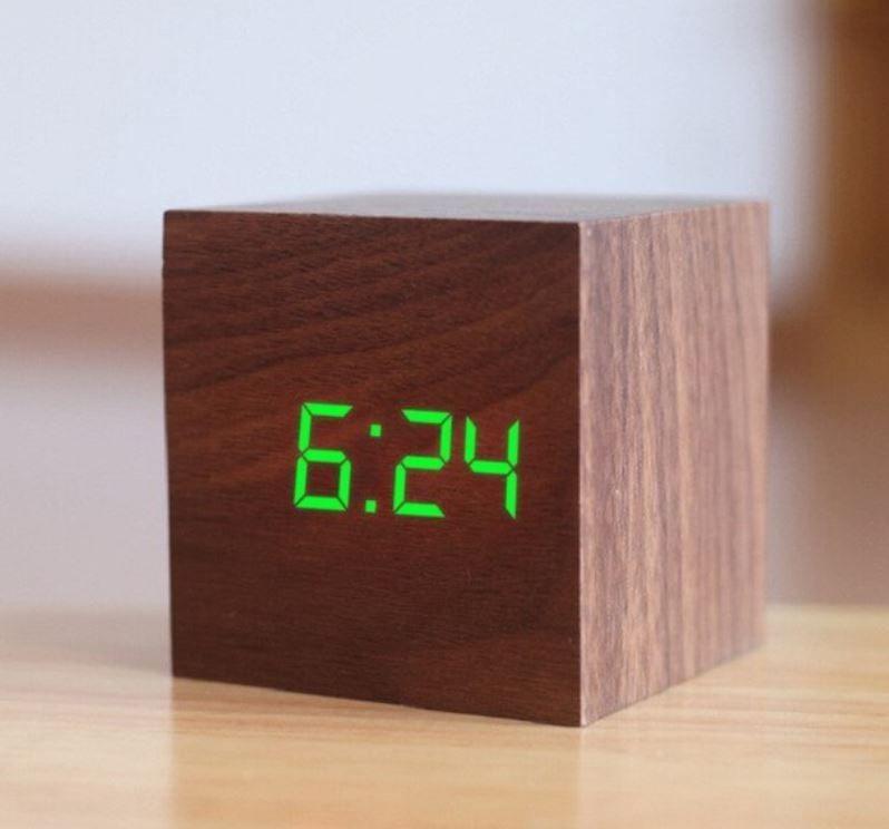 Relógio Despertador Digital Cubo LED com Sound Control